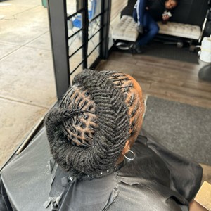 The Dopest Dreader Salon in Columbus, OH (3)