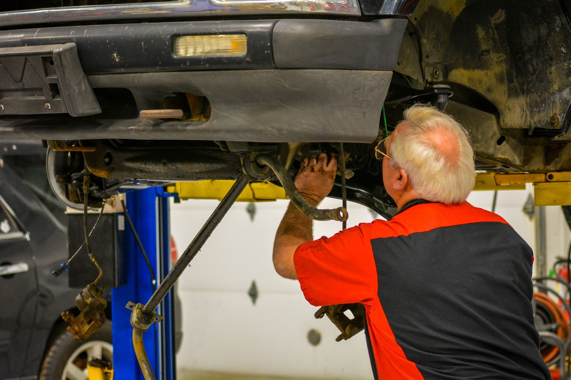Larry's Automotive Repair in Newburgh, IN (6)