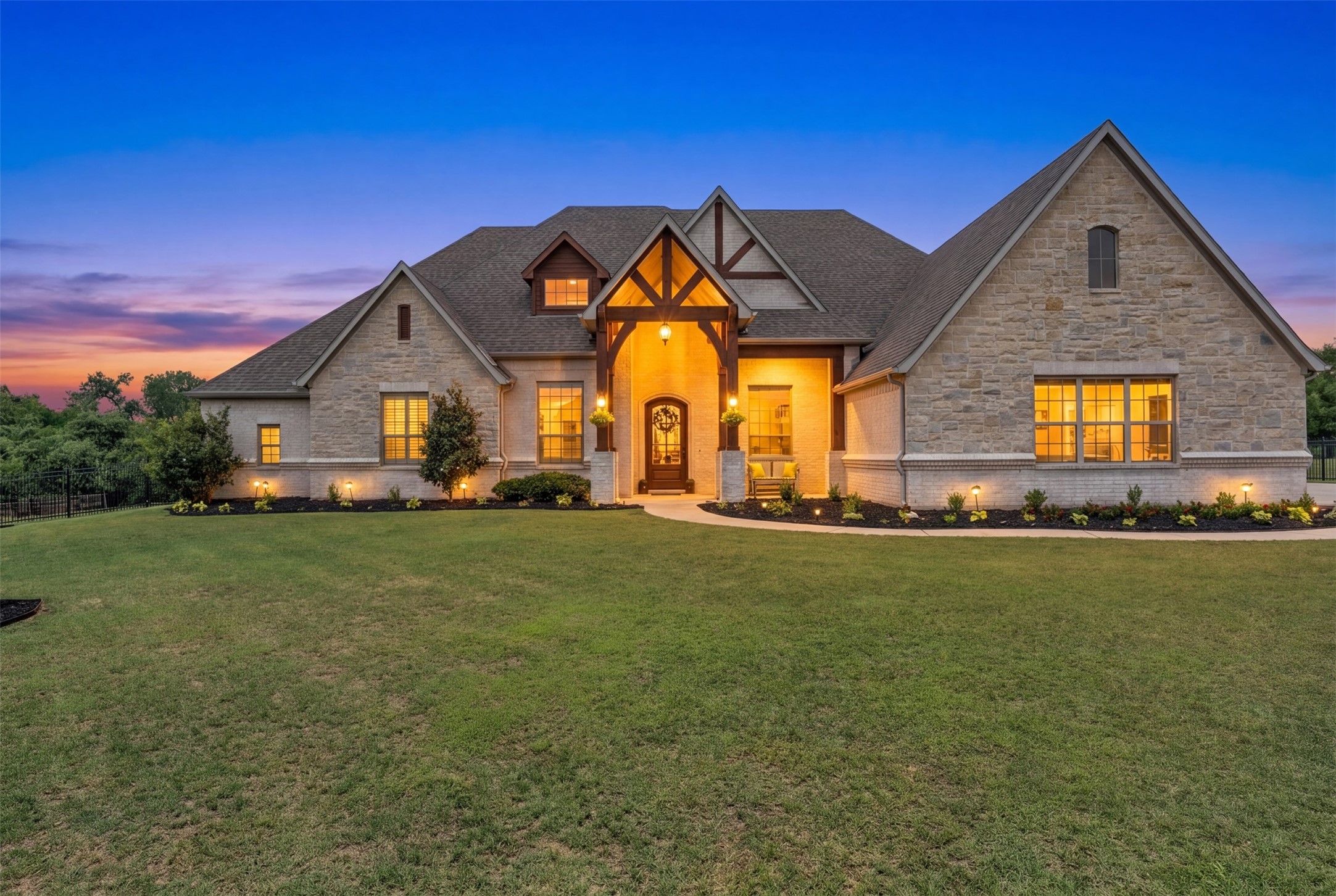 Pam Hudson - Peak Point Real Estate - Real Estate Agent in Mansfield, Texas in Mansfield, TX (5)