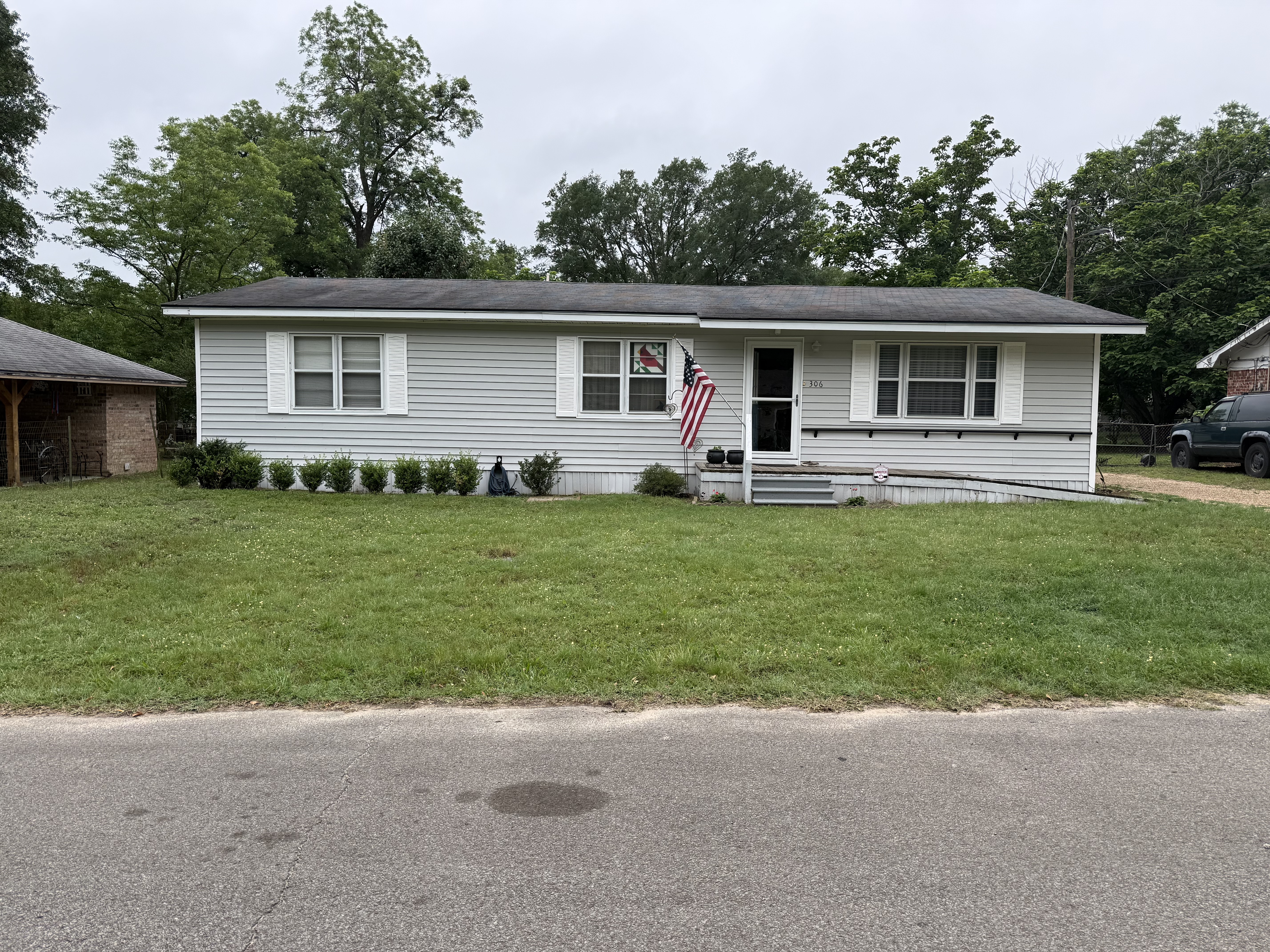 United Country Cain Agency in Winnsboro, TX (2)