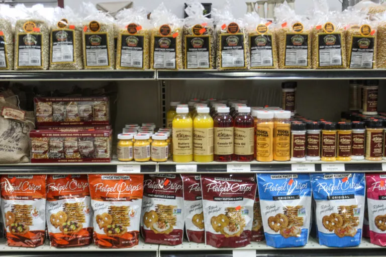 Dutch Pantry (Bulk Foods, Bakery, Deli, Made-to-Order Sandwiches) in Odon, IN (4)