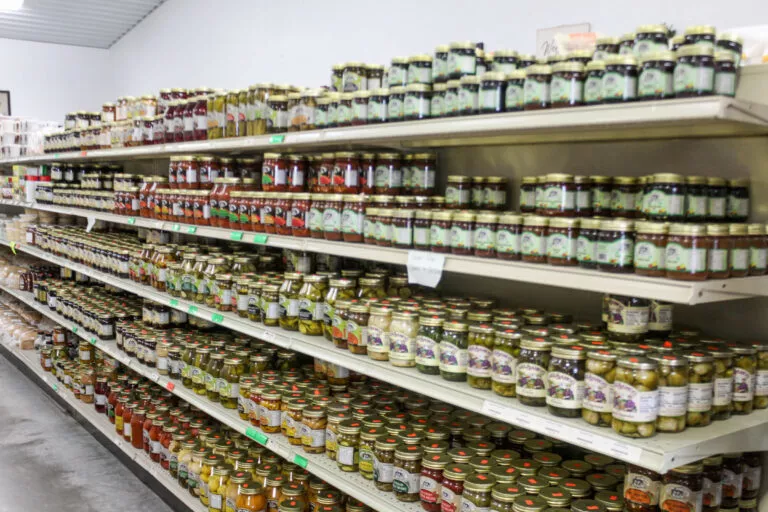 Dutch Pantry (Bulk Foods, Bakery, Deli, Made-to-Order Sandwiches) in Odon, IN (6)