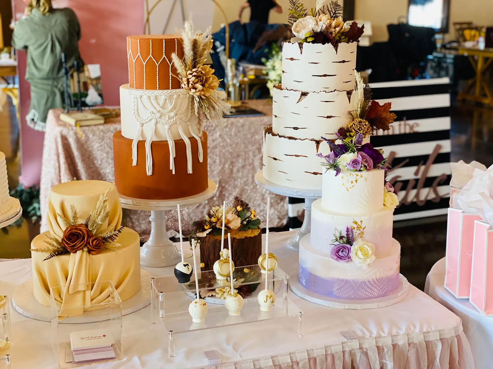 Sweet Escape Cake Company in Indianapolis, IN