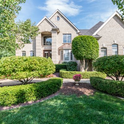 New Century Realtors - Kelly Finley, Broker/Owner in Troy, MI (3)