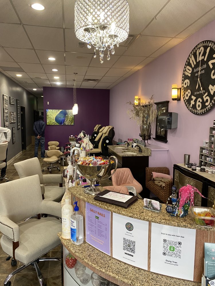 Sally Nails in Plainfield, IN (2)