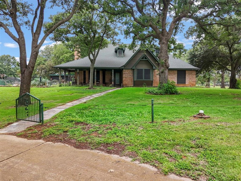 Story Real Estate in Mexia, TX