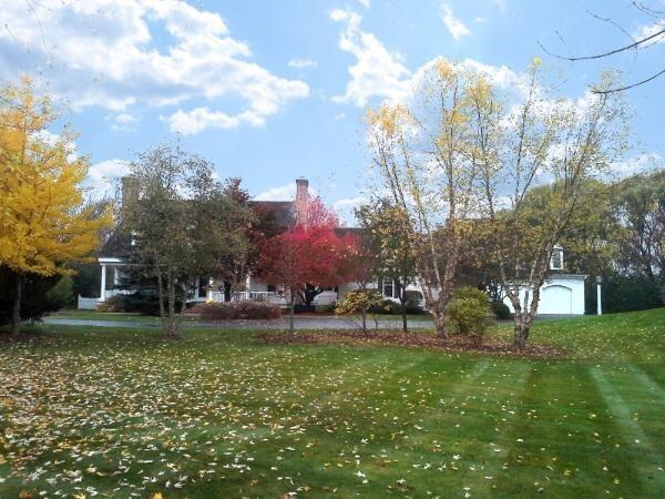 Bradley & Company, Compass Real Estate in Bayside, WI (6)