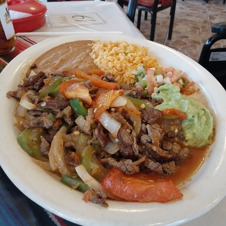 Angelica's Mexican Restaurant in Floresville, TX (3)