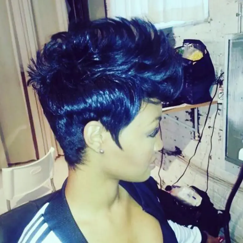 Funky Strandz Hair Studio in Country Club Hills, IL