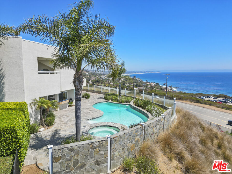 Brian Merrick in Malibu, CA (4)