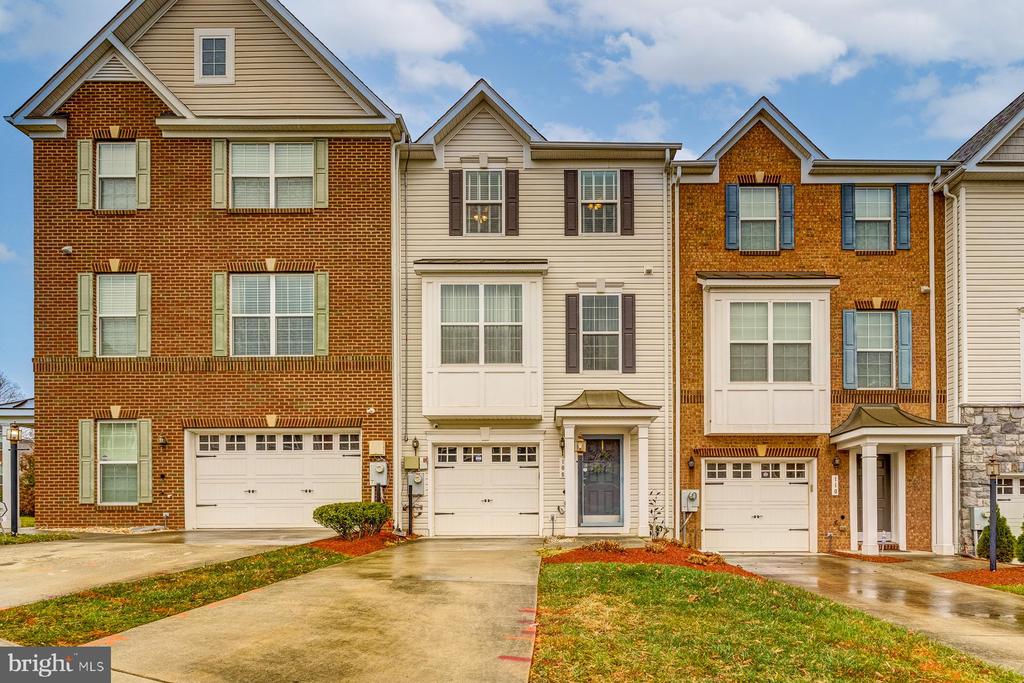 Michael M. Adams & Associates - KW Metro Center in Alexandria, VA (4)