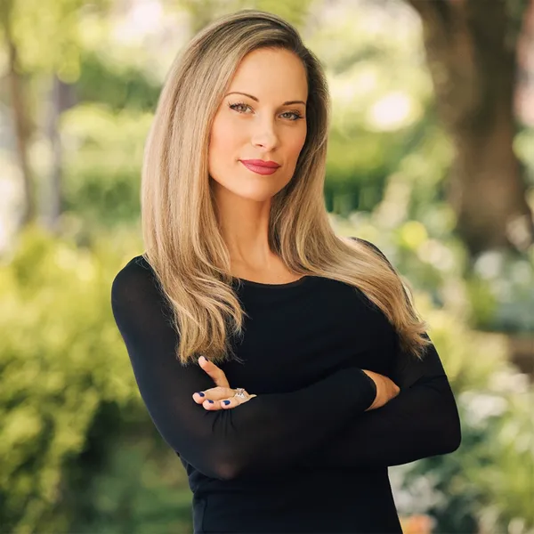 Nina Czerepak - Realtor in Locust Valley, NY