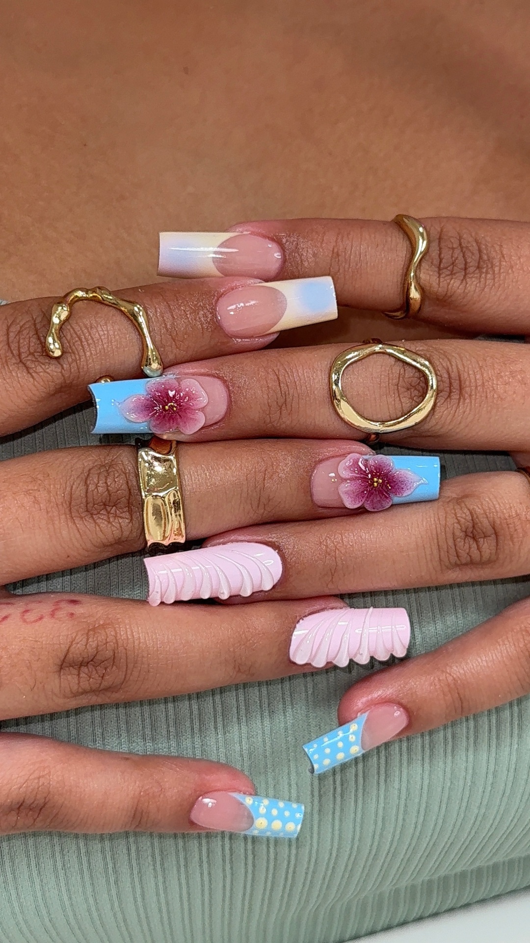 Hermosa Beach Nail Salon in Hermosa Beach, CA