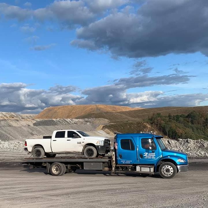 2 Guys Towing & Auto Repair in Beckley, WV (5)