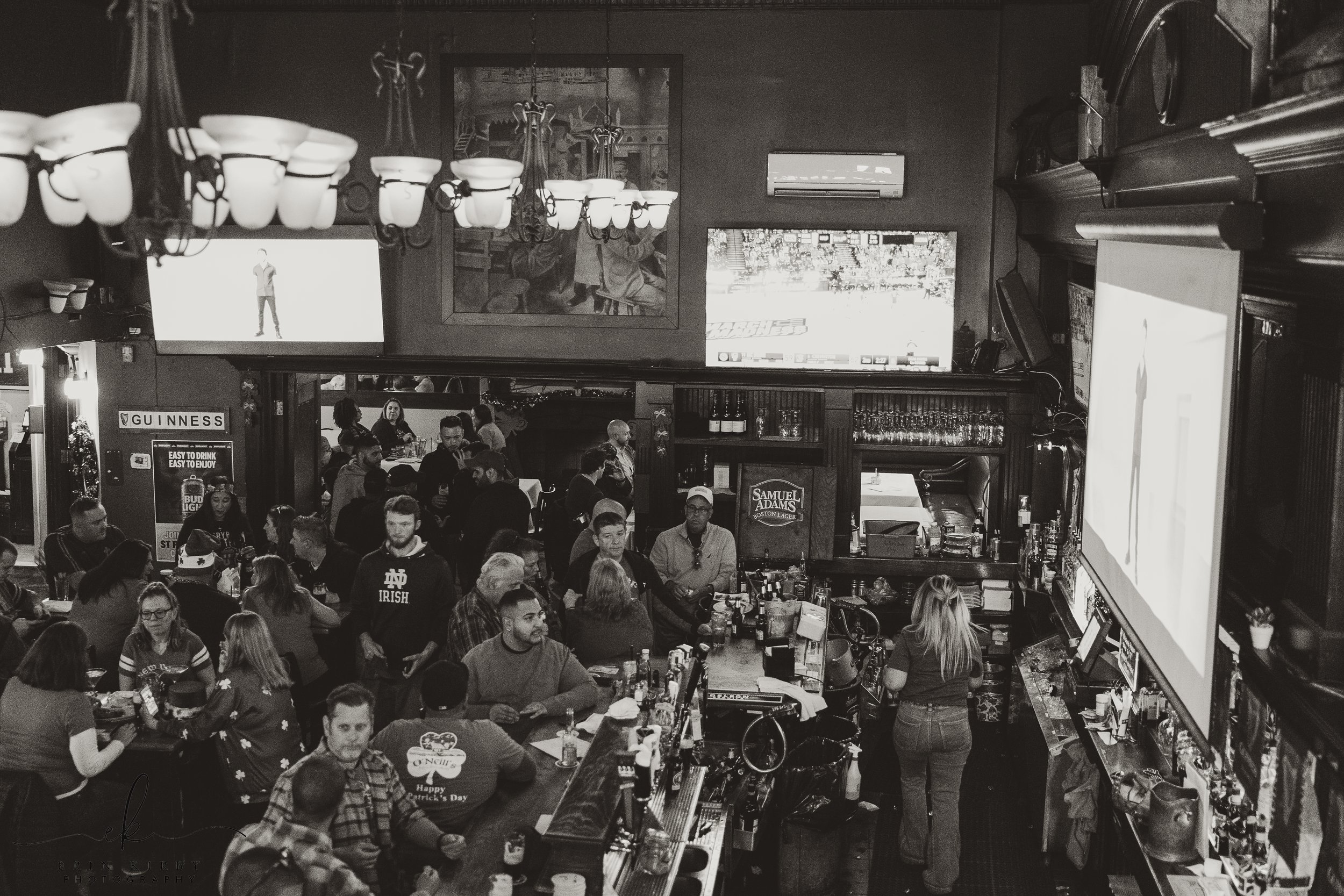 Burkes Restaurant and Bar in Yonkers, NY