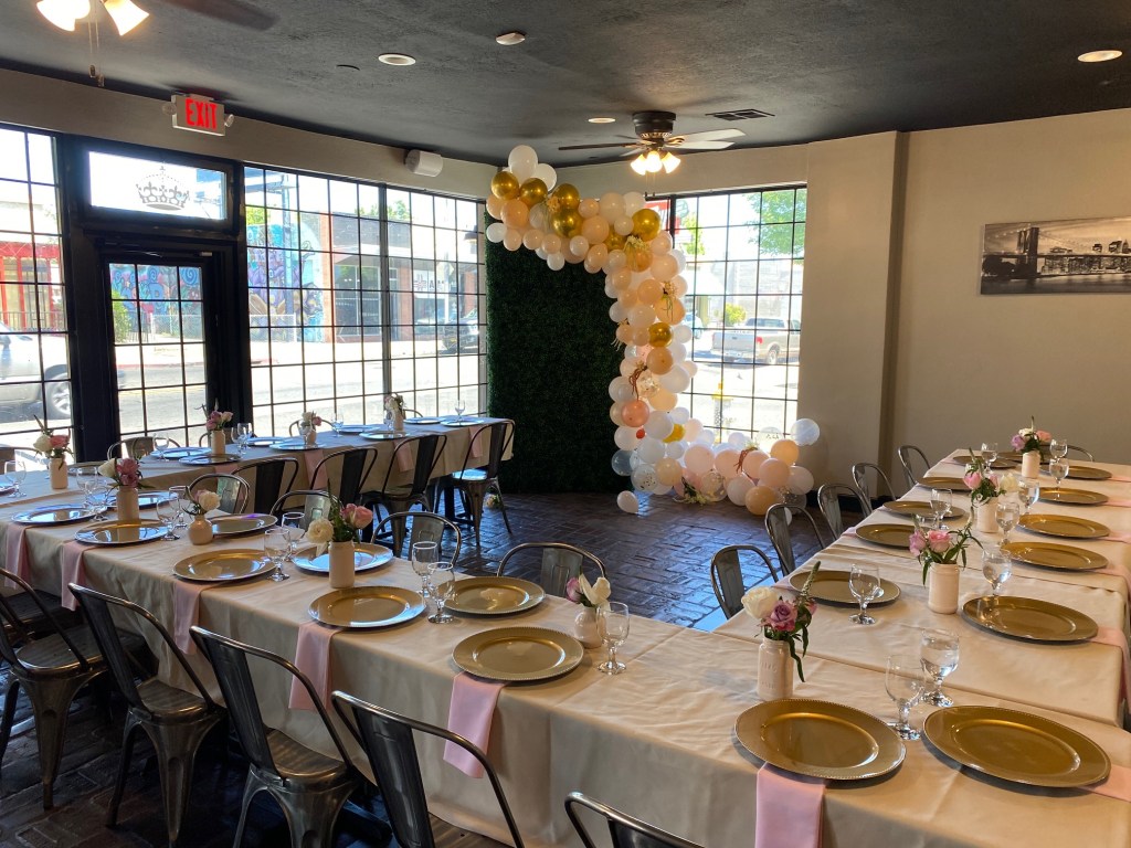 Aromas Restaurant in Fresno, CA (3)
