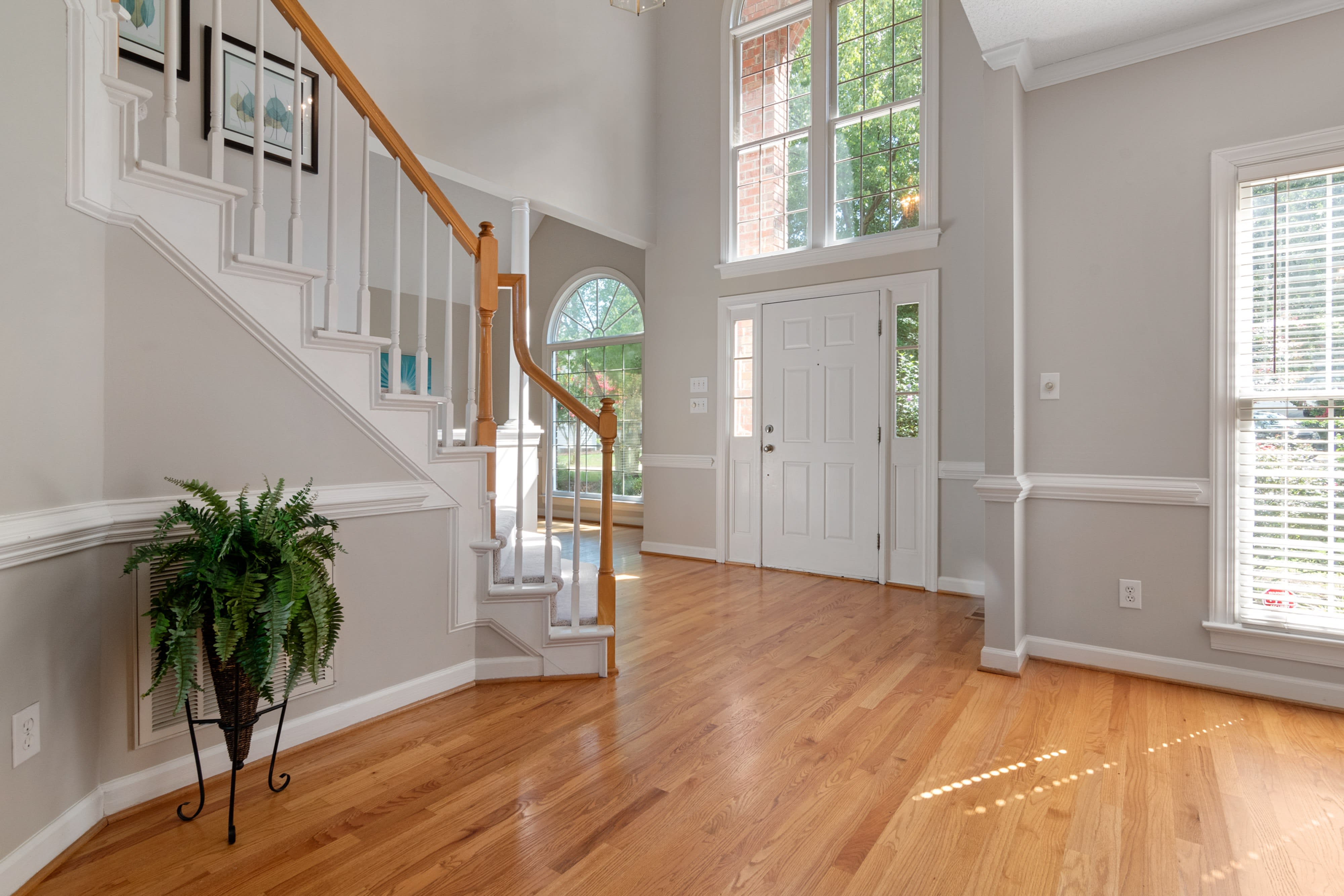 Denise James Gray, CLIENT FIRST REALTY in Evergreen Park, IL