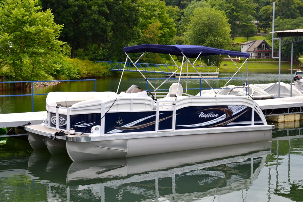 Boundary Waters Resort & Marina in Hiawassee, GA