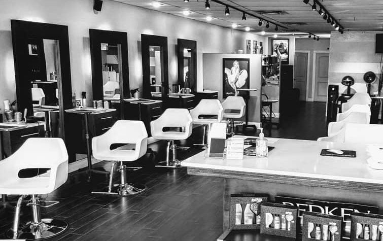 Mane Changes Salon in Davie, FL