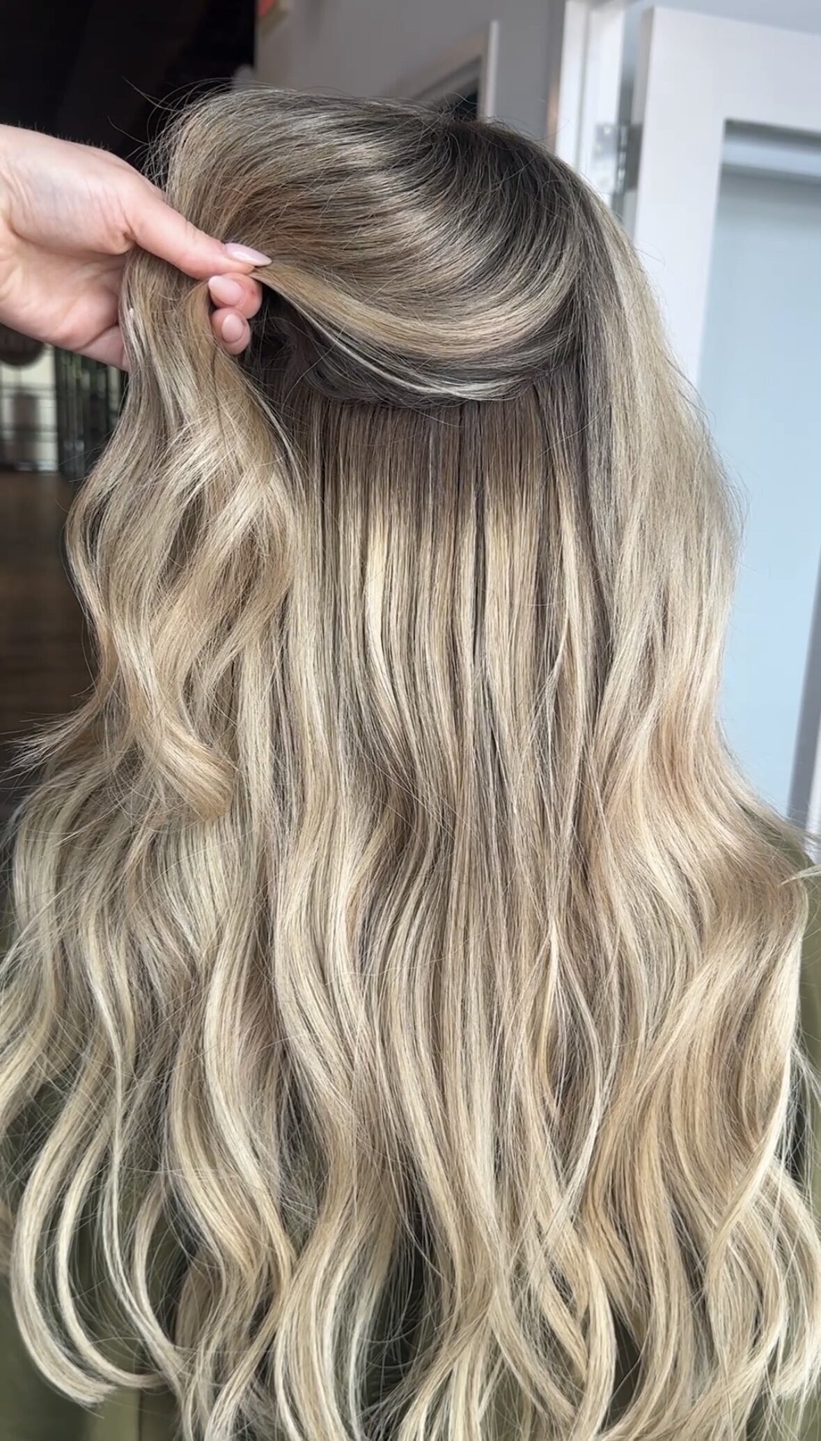 Opalite Salon and boutique in Vienna, VA (4)