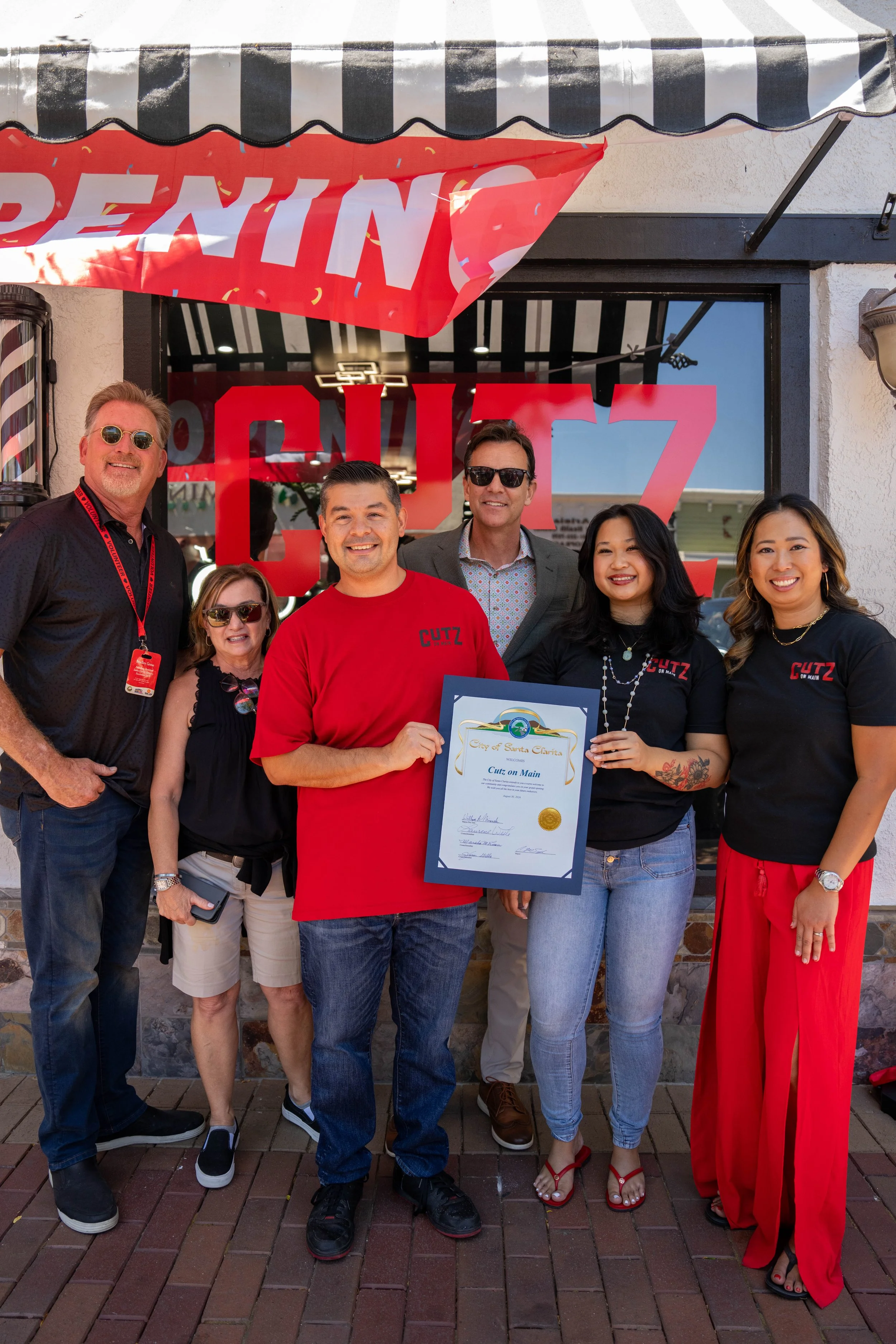 Cutz on Main Barbershop in Newhall, CA (4)