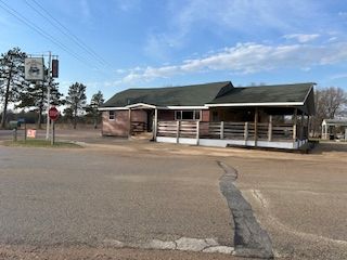 The Way Station Saloon and Eatery in Mauston, WI