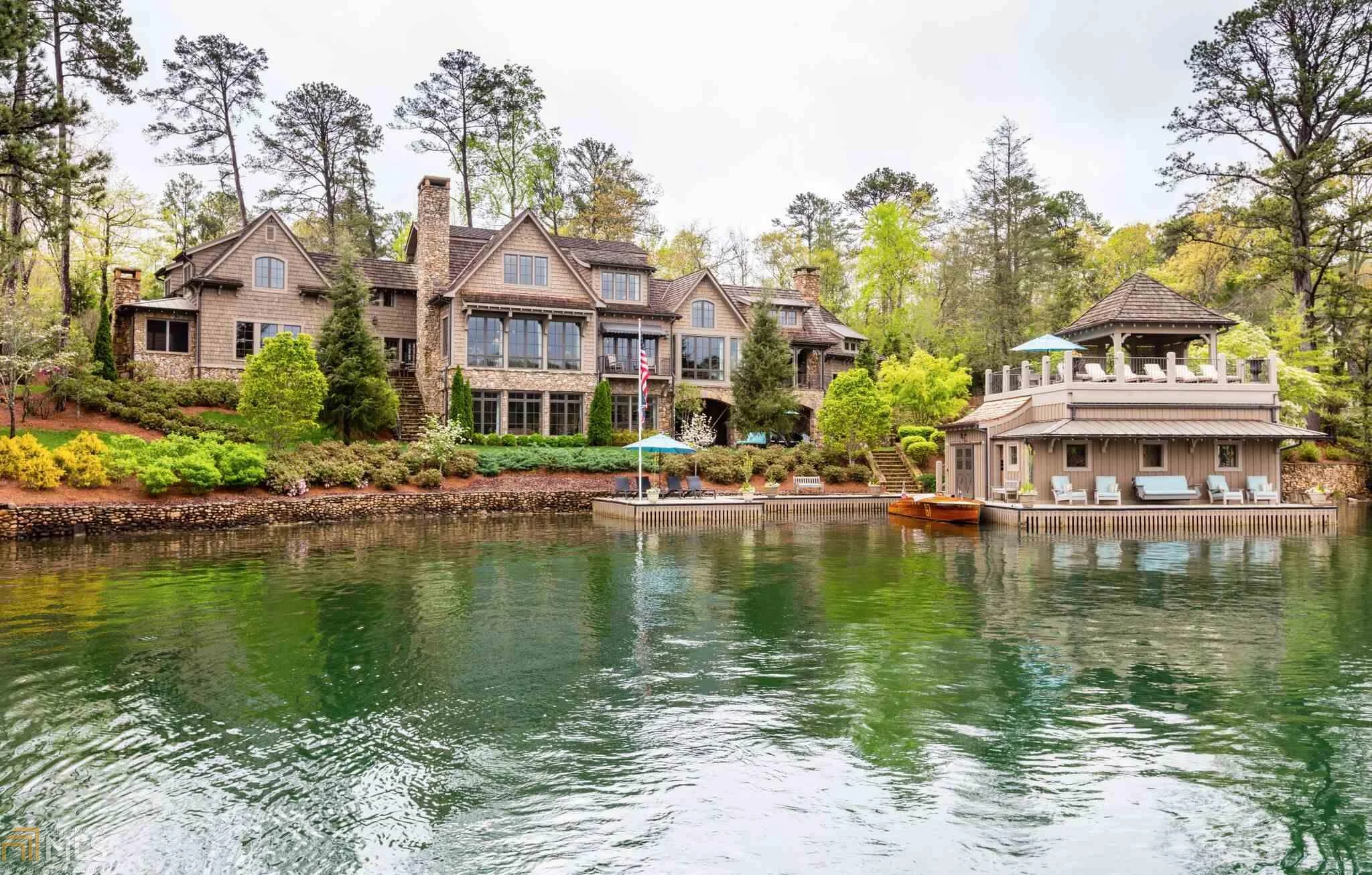 Evelyn Heald - Berkshire Hathaway HomeServices for Lake Burton and Lake Rabun Real Estate in Clayton, GA (2)