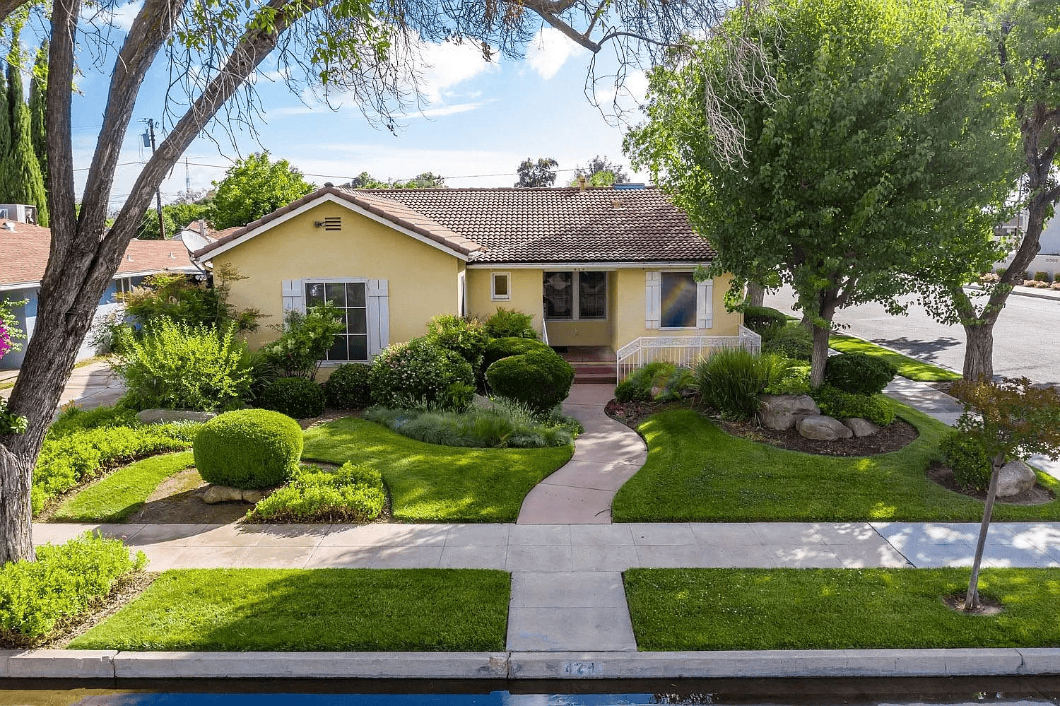 Nora and Associates Real Estate in Madera, CA
