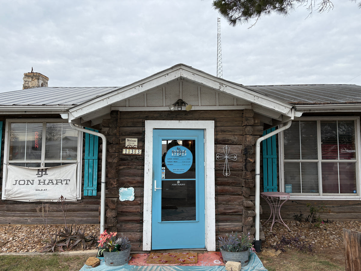 Be Beautiful Boutique with MAC Medspa in La Vernia, TX (4)