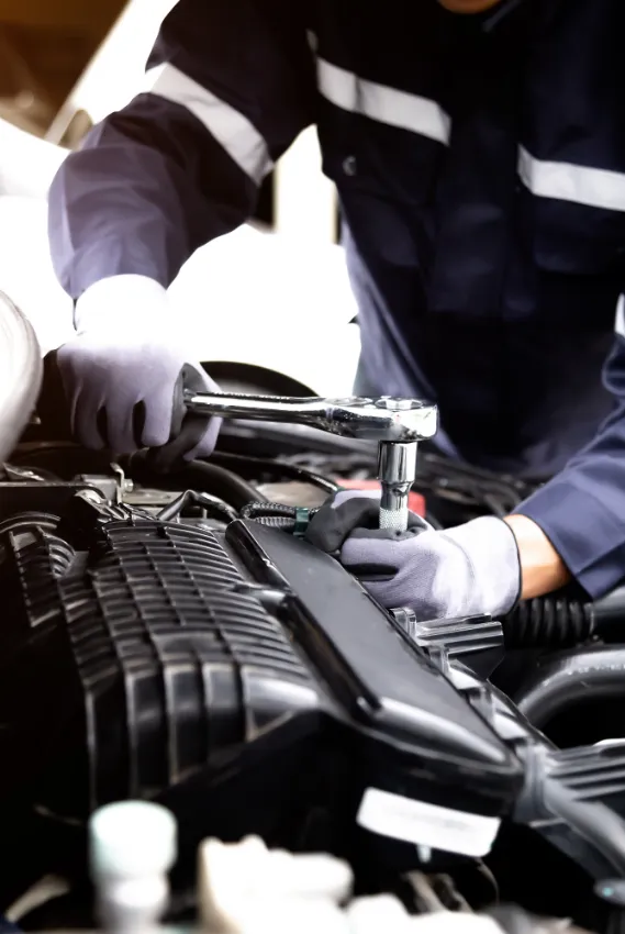 Lang's Auto Service in Downers Grove, IL (3)