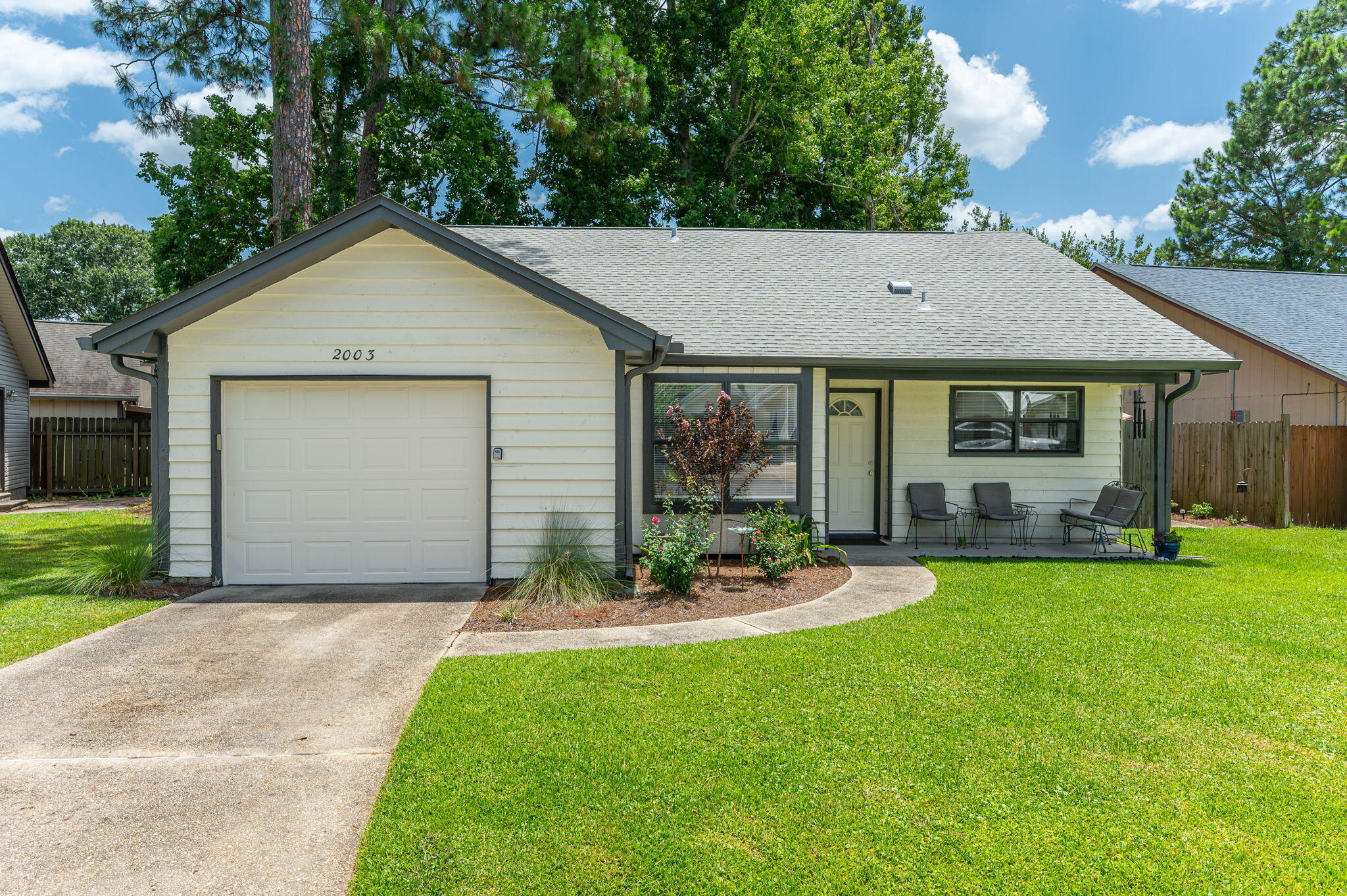 Jutta Schneider, Realtor @ Lucky Palms Realty in Fort Walton Beach, FL (5)