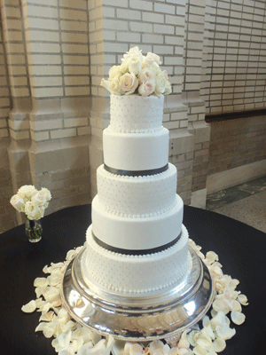 Courtney's Bakery in Fort Wayne, IN