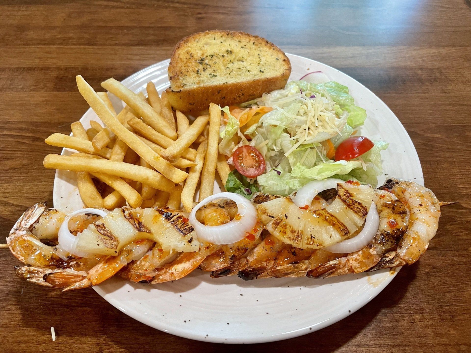 Beachcomber Lounge in Rhinelander, WI (2)