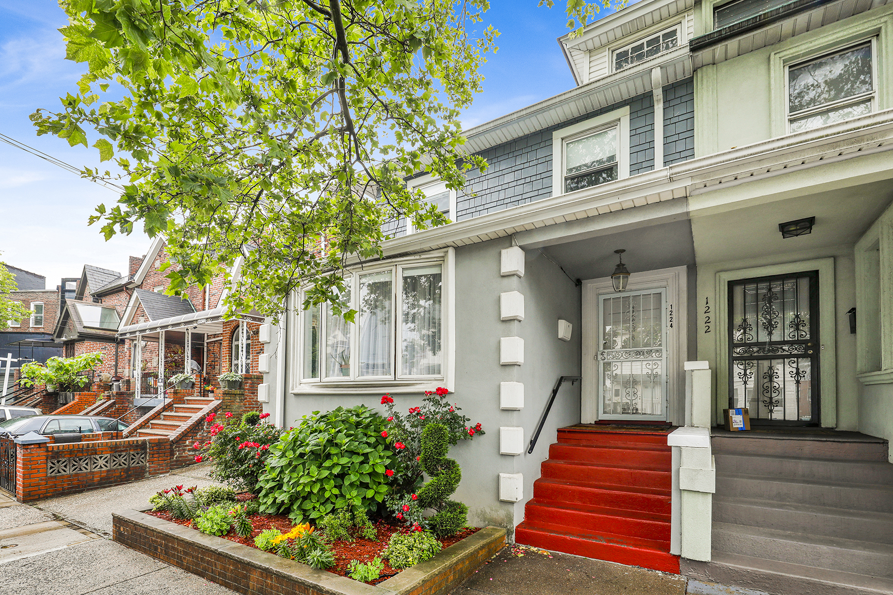 Lana Headley - Brooklyn Real Estate in Howard Beach, NY (5)