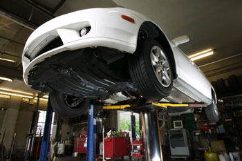 M & D Auto Services in Lannon, WI