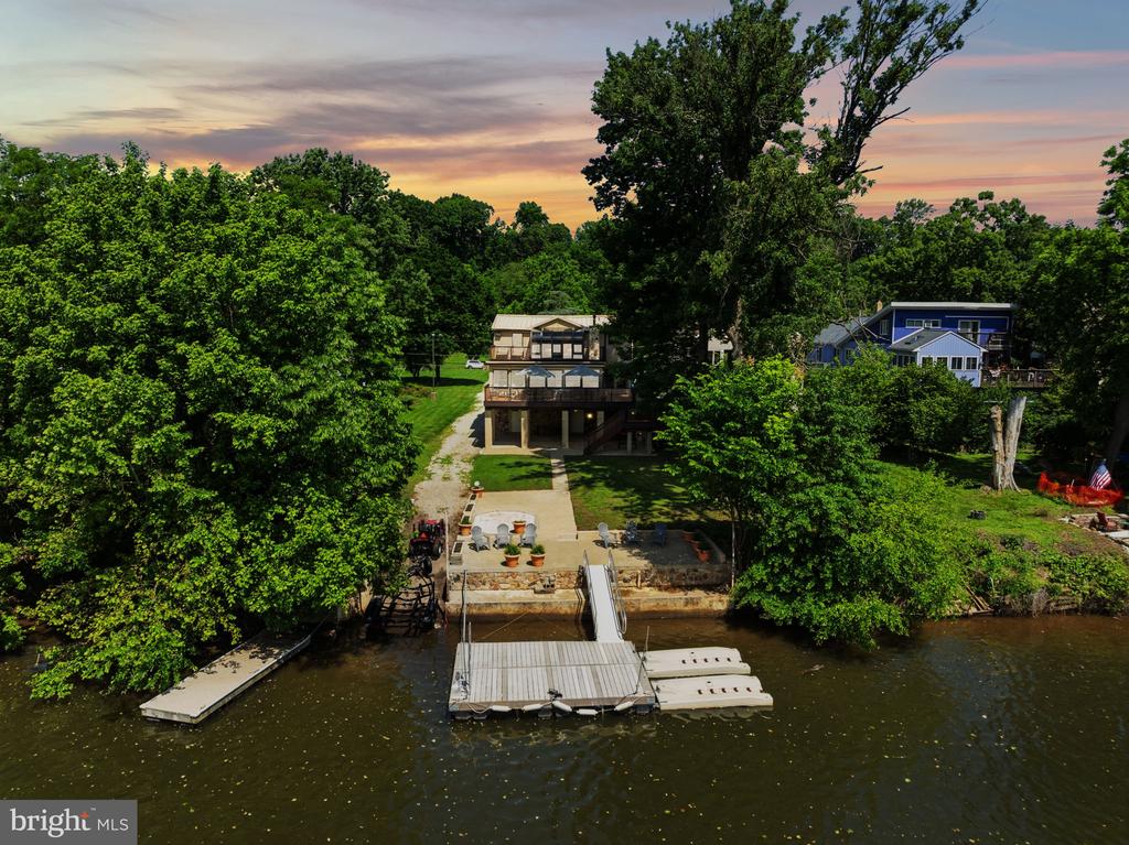 DeSantis Real Estate Team in Horsham, PA