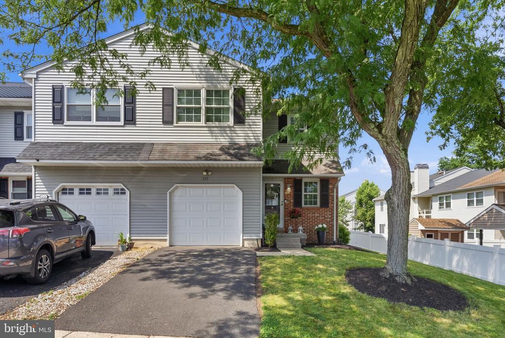 DeSantis Real Estate Team in Horsham, PA (2)