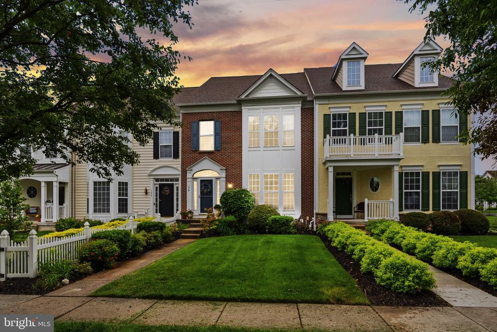 DeSantis Real Estate Team in Horsham, PA (3)