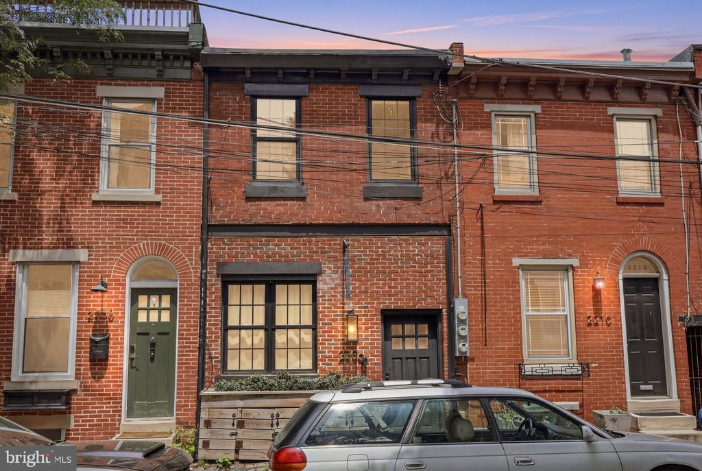 DeSantis Real Estate Team in Horsham, PA (5)