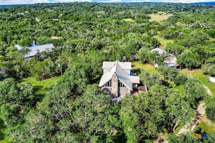Sandra Nichols Century 21 Randall Morris & Associates REALTOR in San Marcos, TX (5)