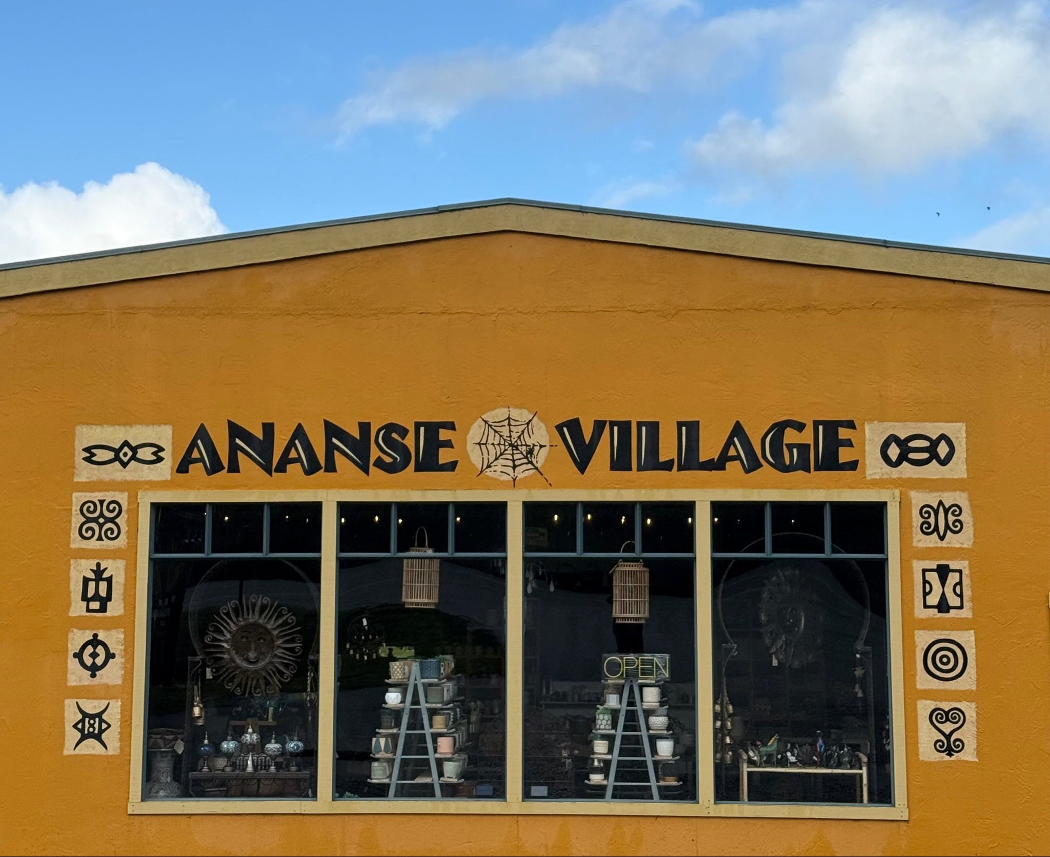 Ananse Village in Fort Bragg, CA (4)