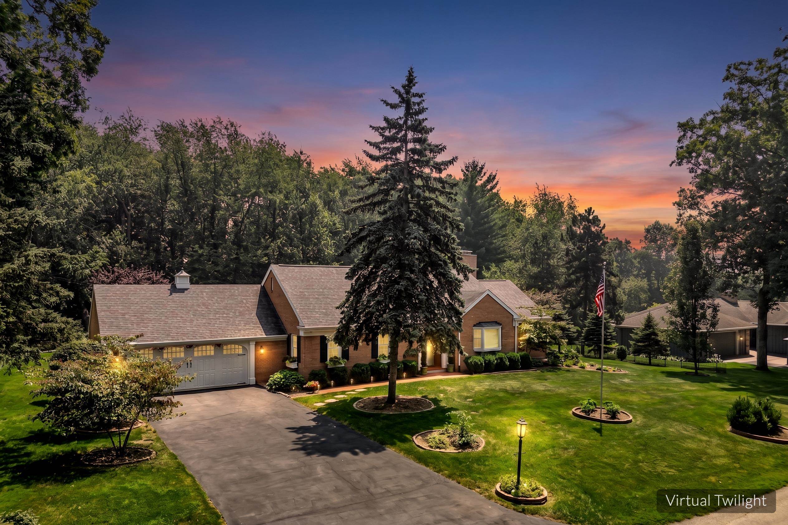 Green Lake @properties - Christie's International Real Estate in Green Lake, WI