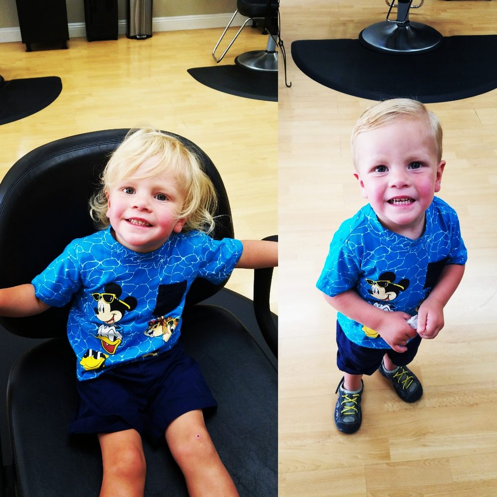 Red Comb Salon in Suisun City, CA