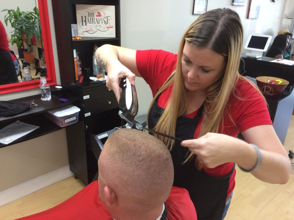 Red Comb Salon in Suisun City, CA (3)