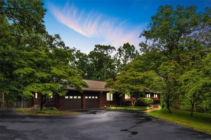 Cahla Downs, Realtor, Coldwell Banker Realty in Greensburg, PA (5)