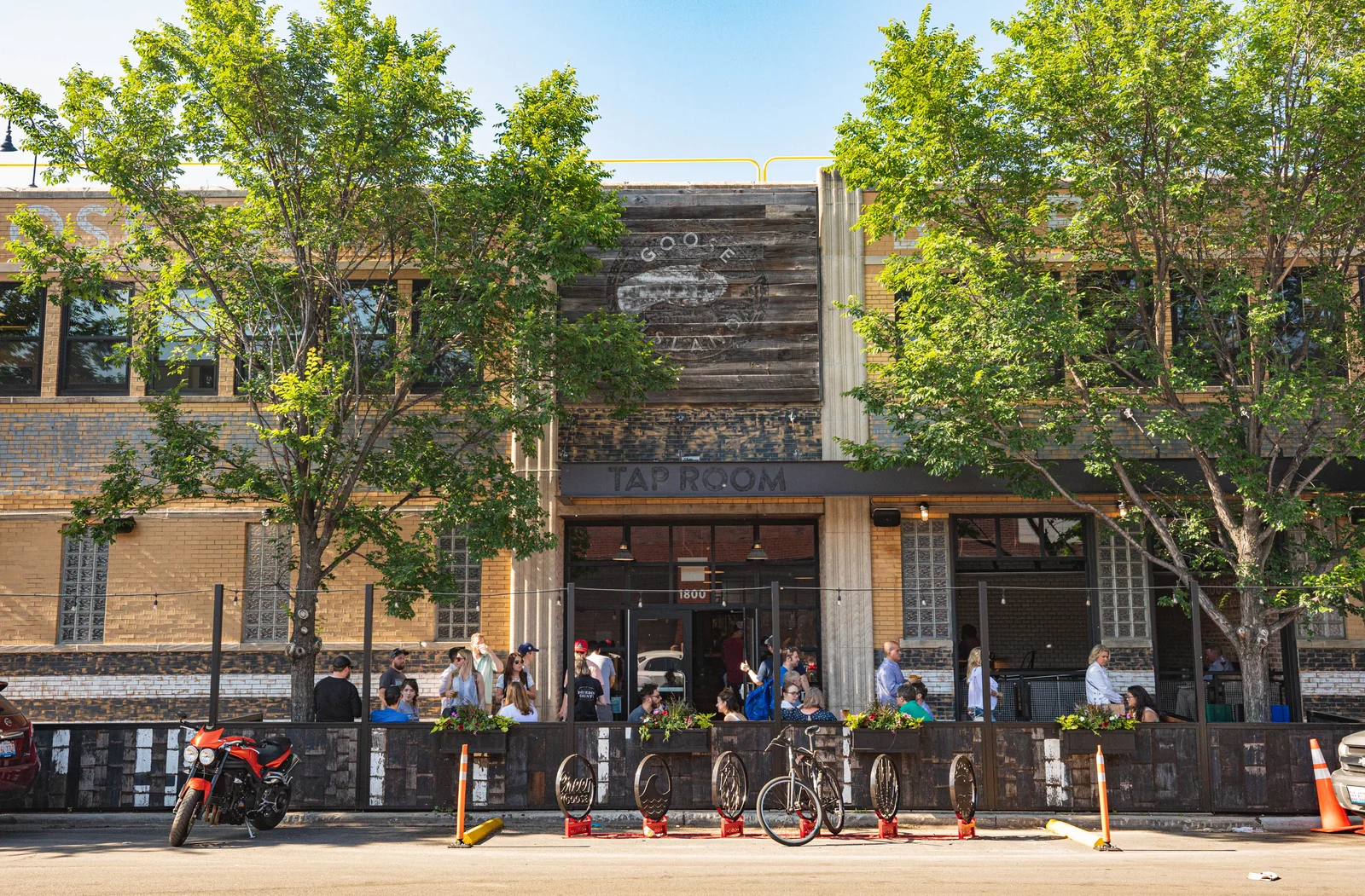 Goose Island Taproom in Chicago, IL