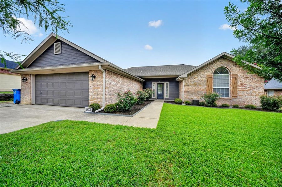 Bradford Elite Real Estate - Greenville in Greenville, TX (6)