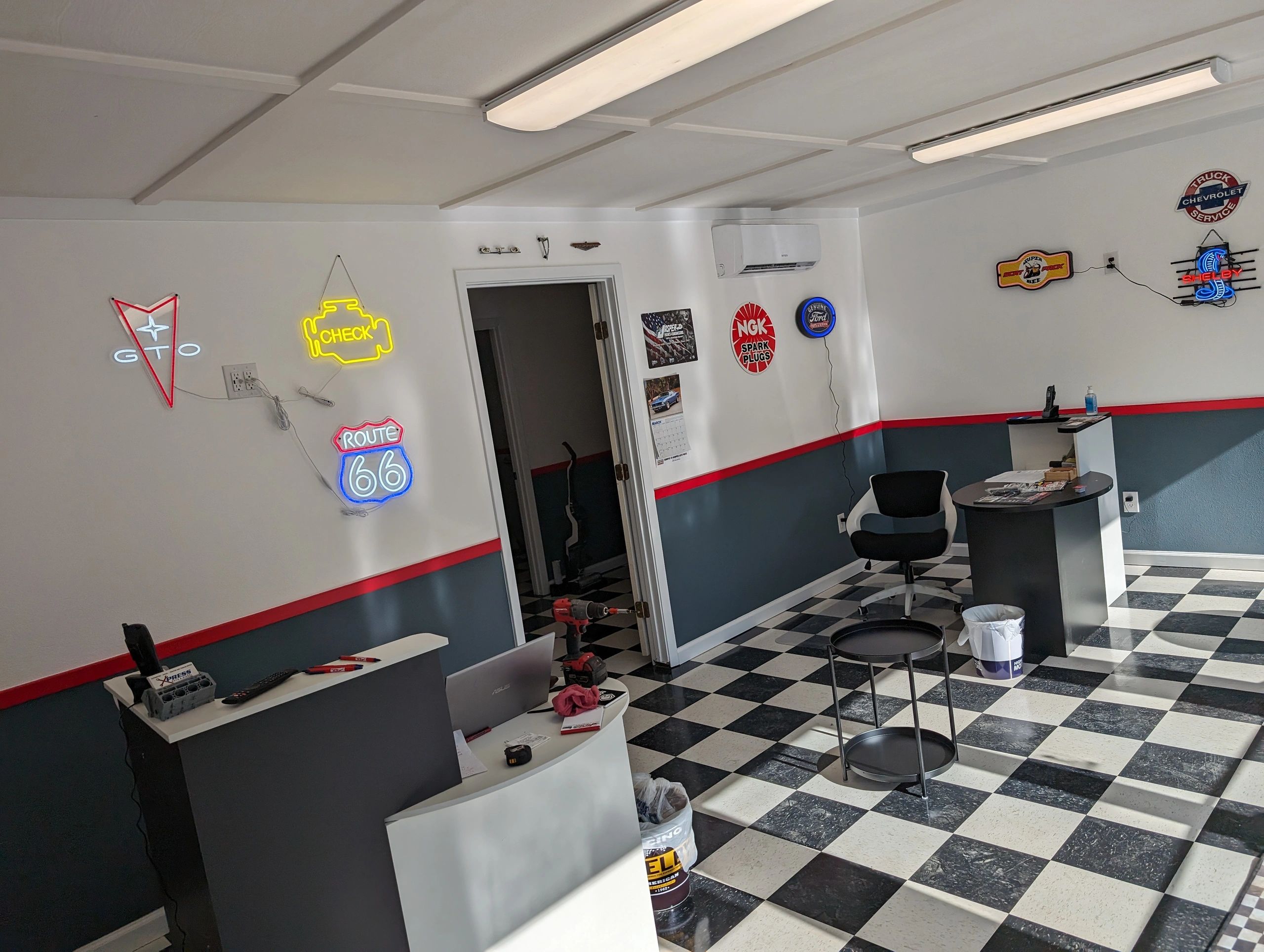 Xpress Auto & Diesel in Lindale, TX