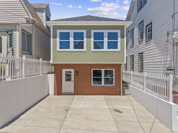 Mid Realty Inc. in Kearny, NJ (5)
