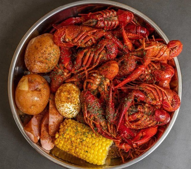New Lucky Crab House in Oakwood, GA